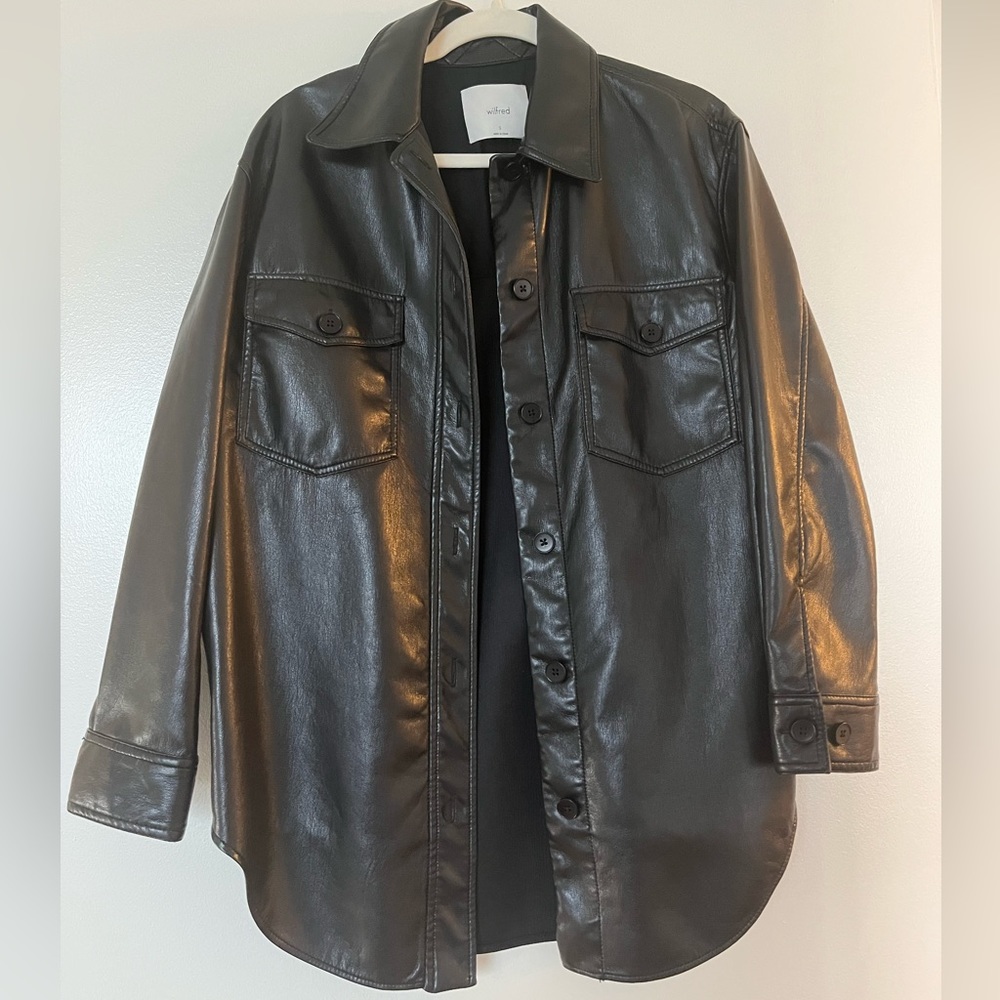 Aritzia leather jacket. Size S. Barely worn, great condition.